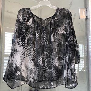 🐍 Snakeskin Blouse